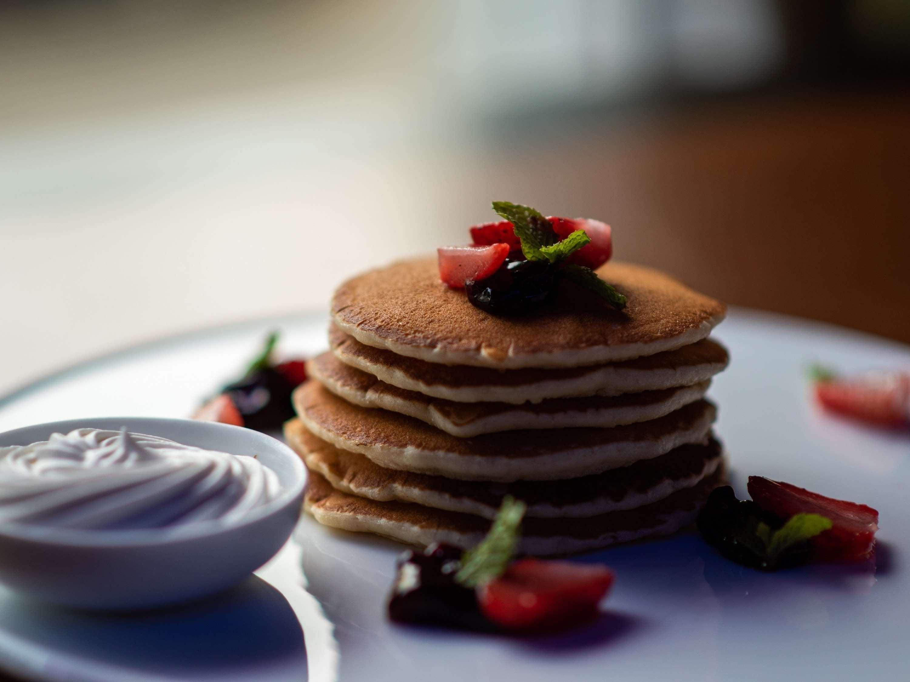 Mercure Hyderabad Kcp Banjara Hills, An Accor Hotel Kültér fotó A stack of pancakes